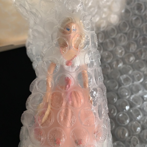 1997 Hallmark Springtime Barbie Ornament - Picture 3 of 15
